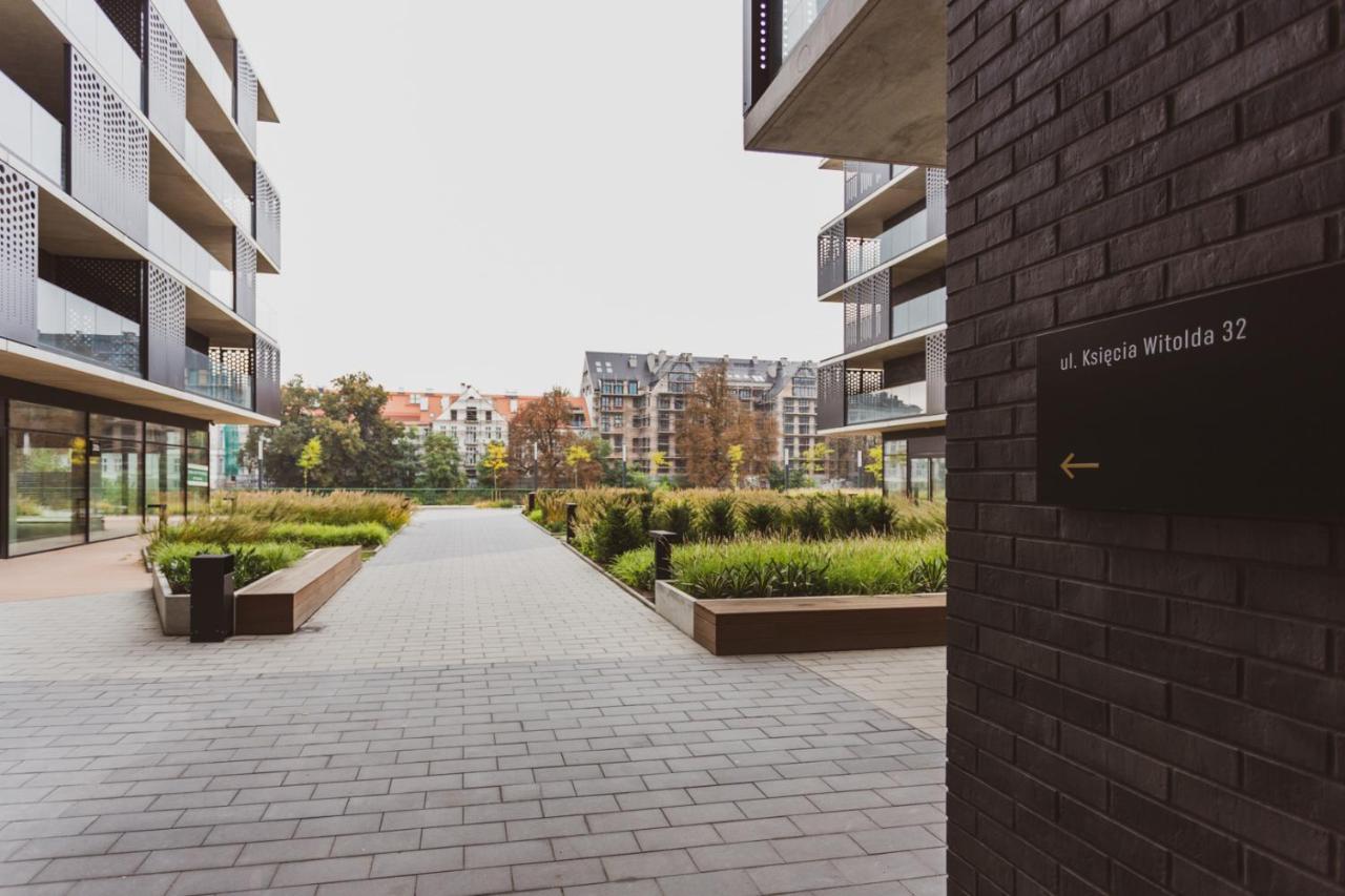 Apartment Golden Apartment, So Close To Rynek! Free Parking Included. *